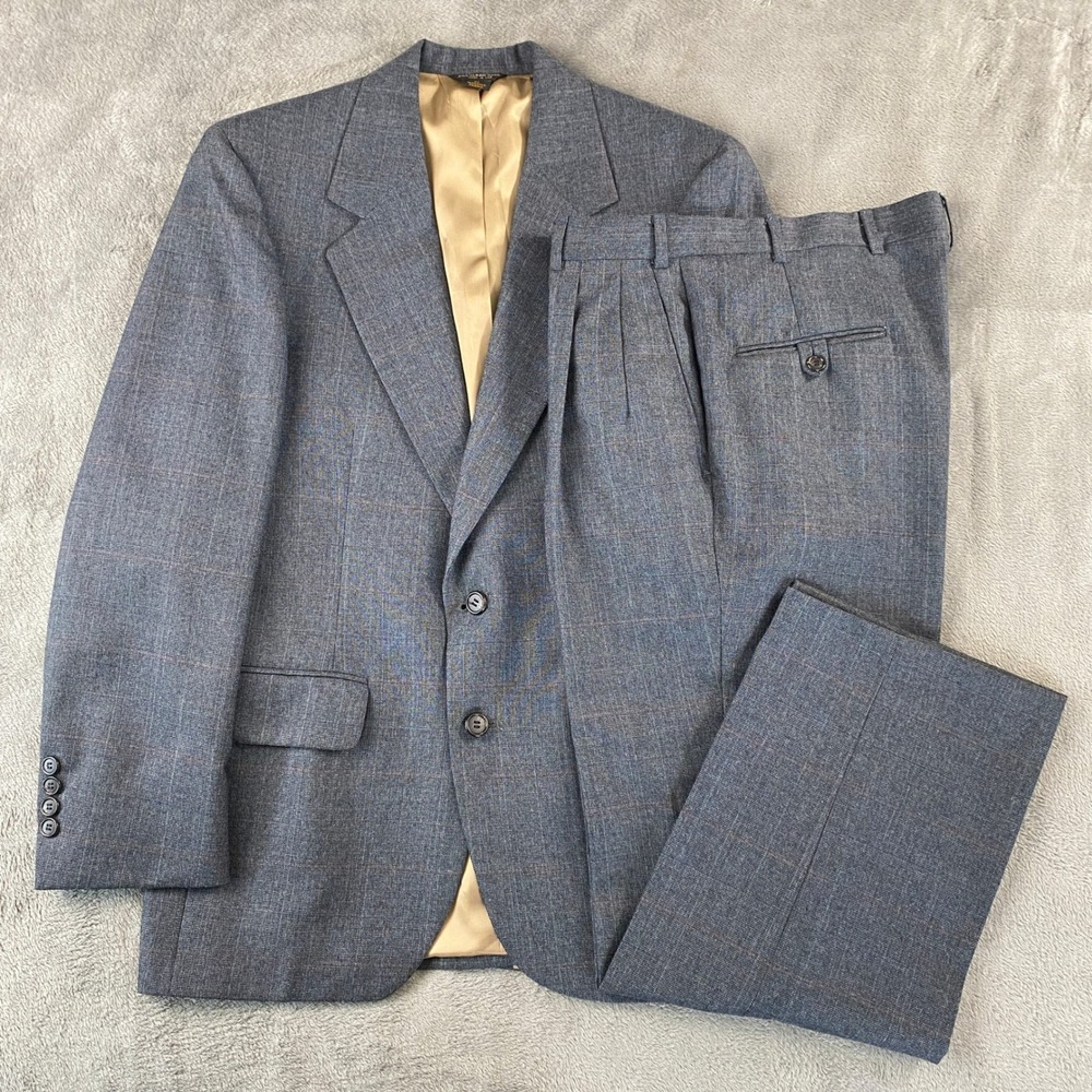 Vintage Bill Blass Suit Men 34R 32x30 Fray Glen Plaid 2-Button Pleated USA